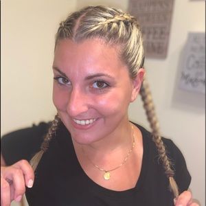 Meet your Posher, Amelia